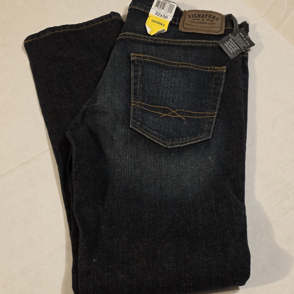 Signature by Levi Strauss Men's Dark Blue Skinny Jeans